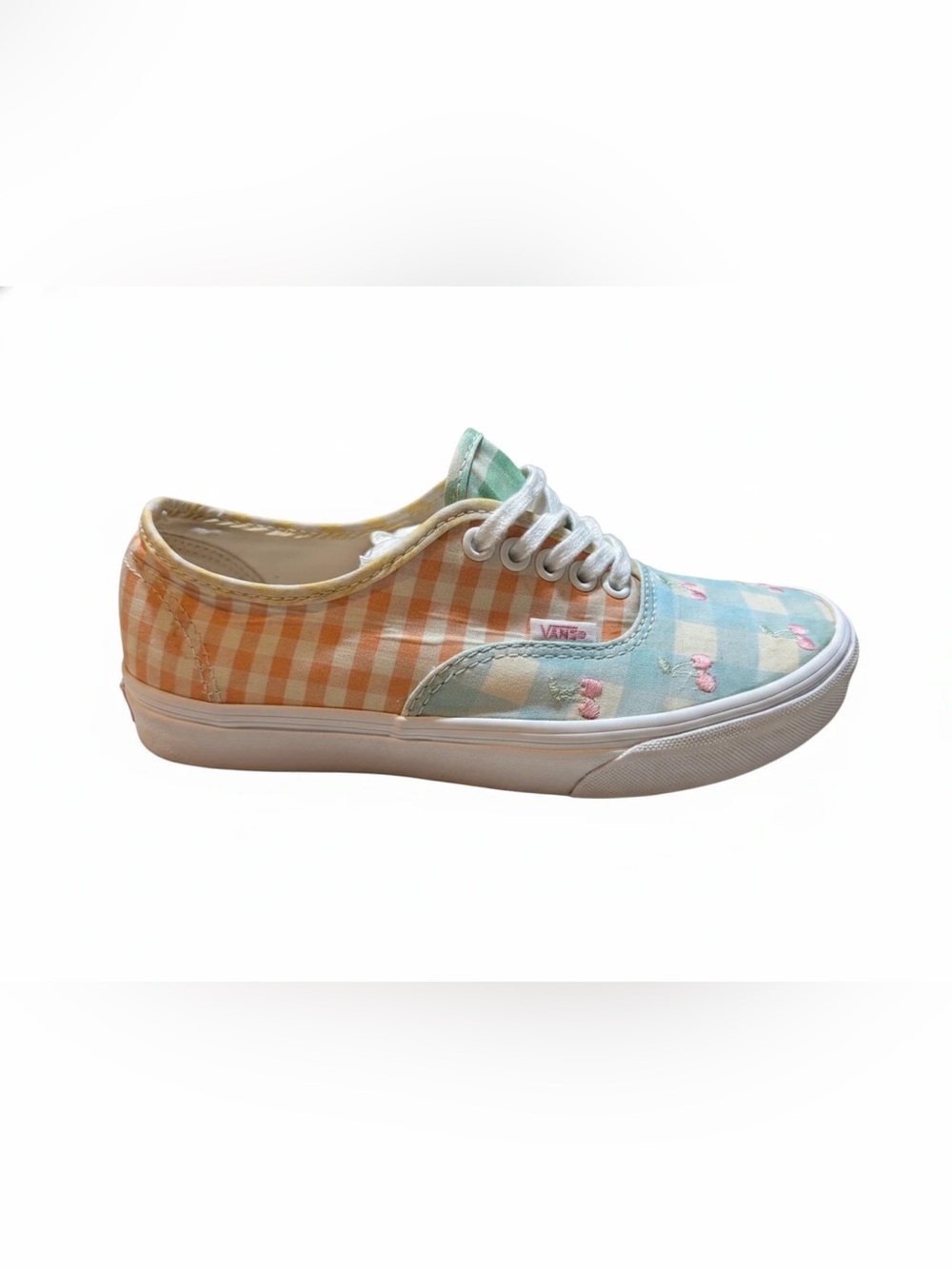 Vans Women’s Embroidered Cherry, Gingham Patchwork Sneakers. Size 8